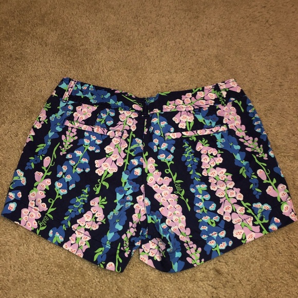 Lilly Pulitzer shorts - Picture 2 of 4